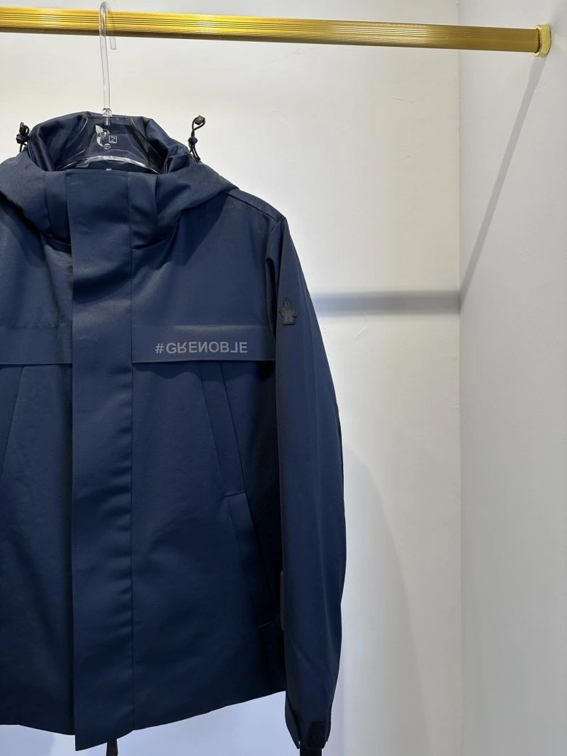 Unique Moncler Down Jackets 144597