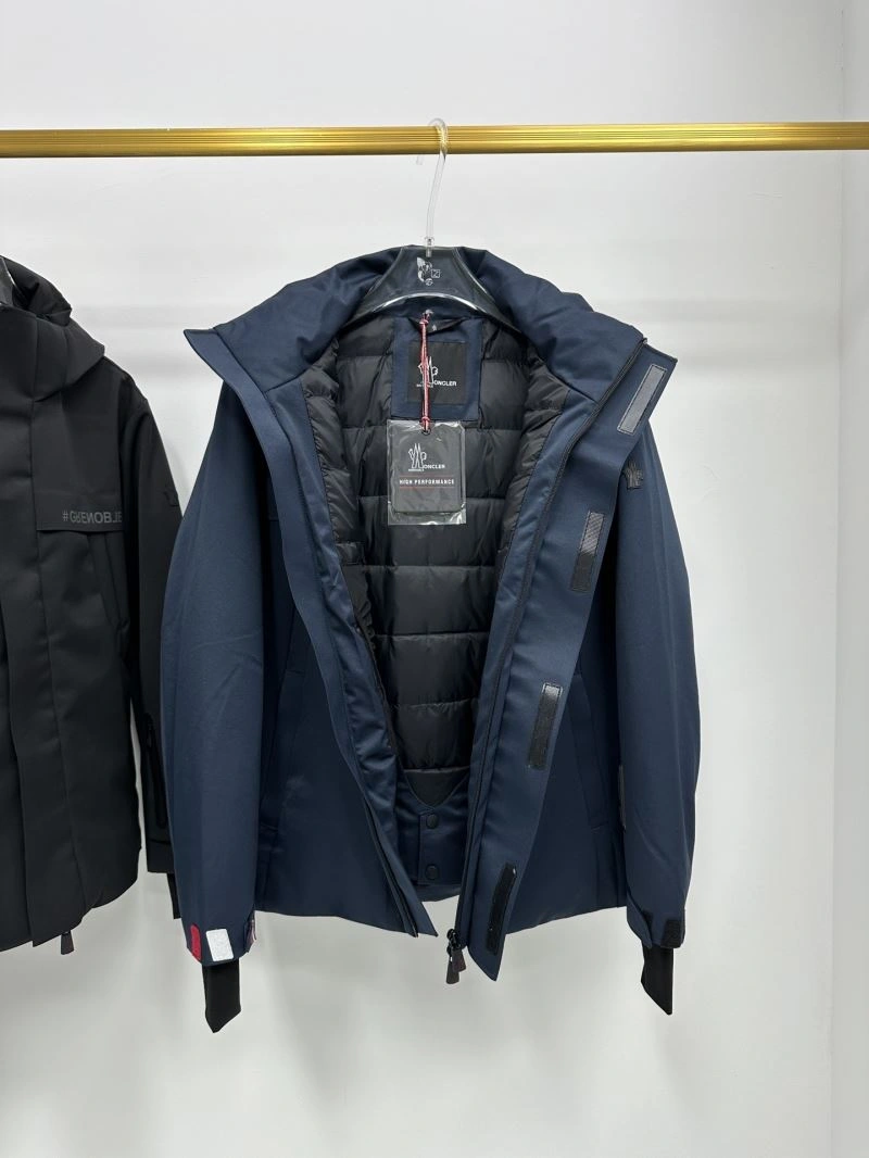 Unique Moncler Down Jackets 144597