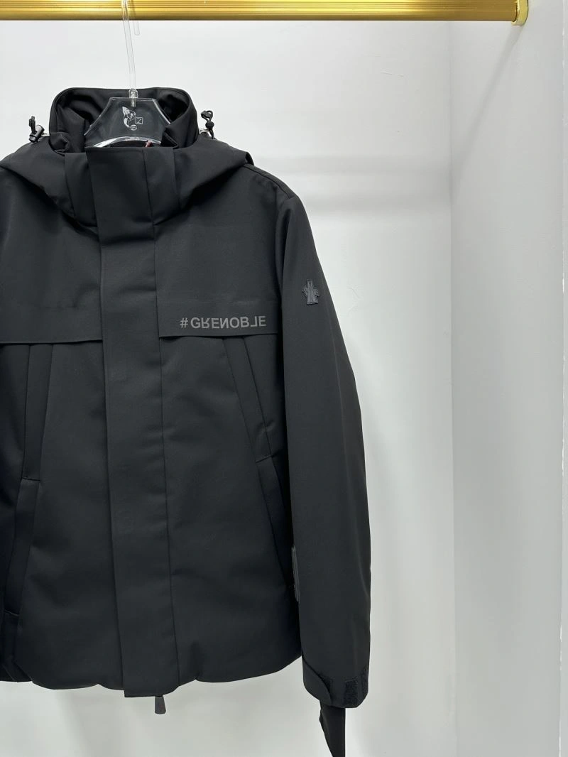 Comfortable Moncler Down Jackets 144590