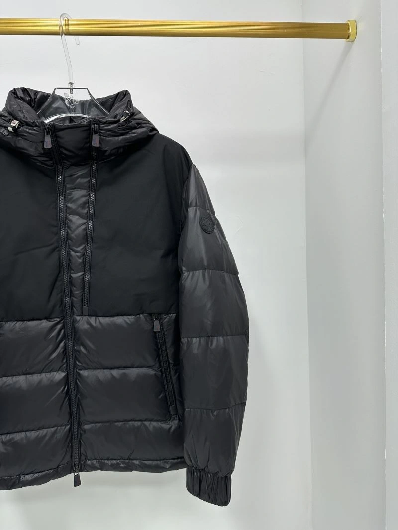 Moncler Down Jackets Cozy 144591