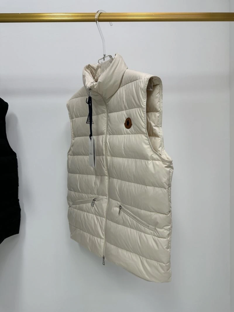 Moncler Down Jackets Elegant 144585