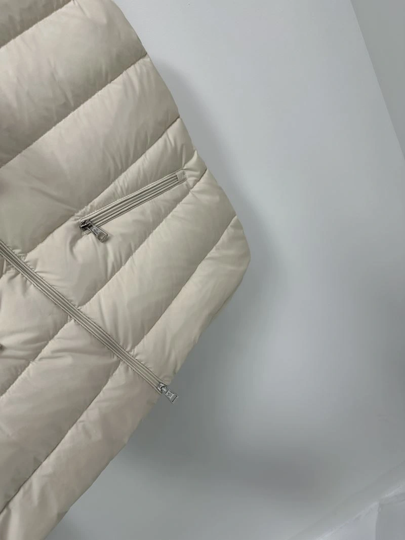 Moncler Down Jackets Elegant 144585