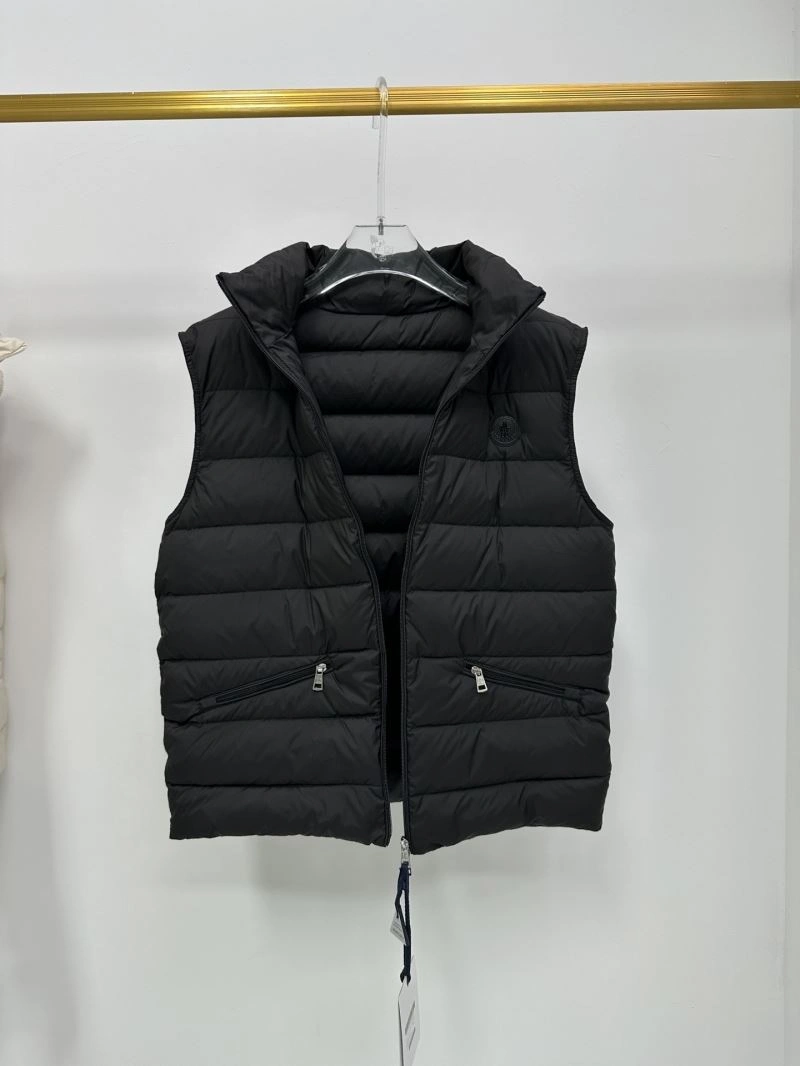 UrbanChic Moncler Down Jackets 144586