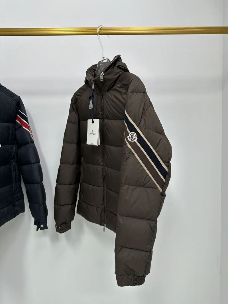 GoodFit Moncler Down Jackets 144577