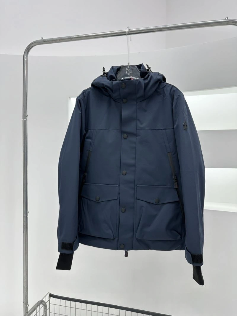 Moncler Down Jackets Colorful 144574