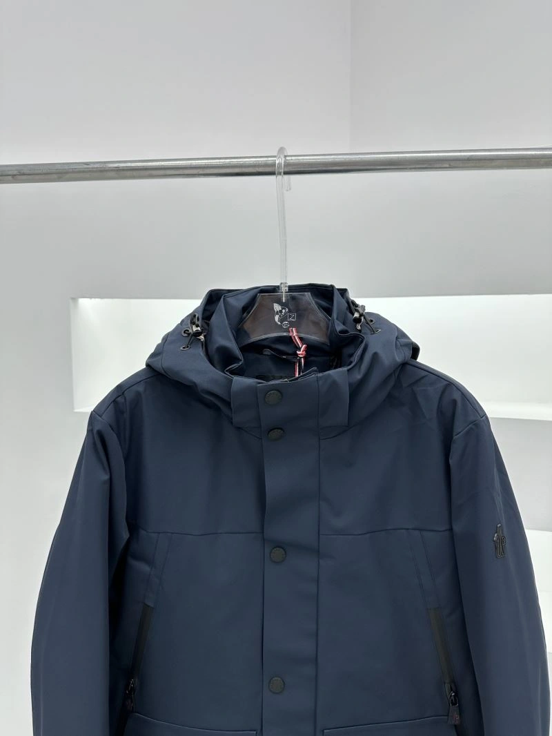 Moncler Down Jackets Colorful 144574