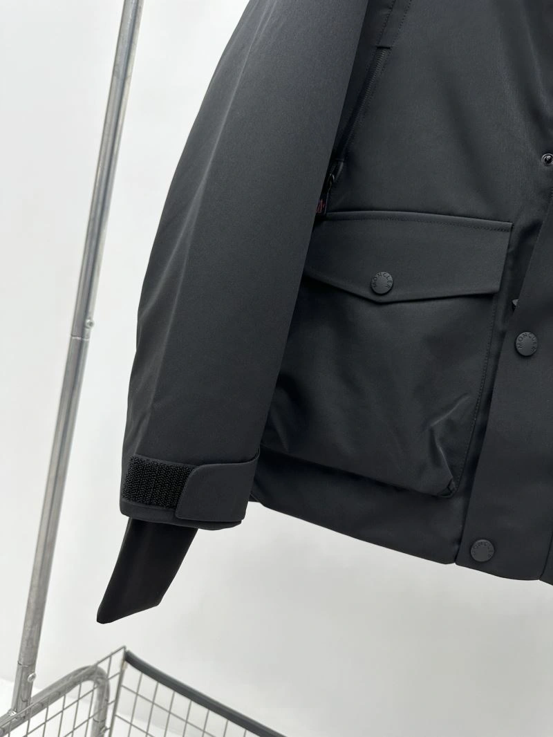 Moncler Down Jackets Cozy 144571