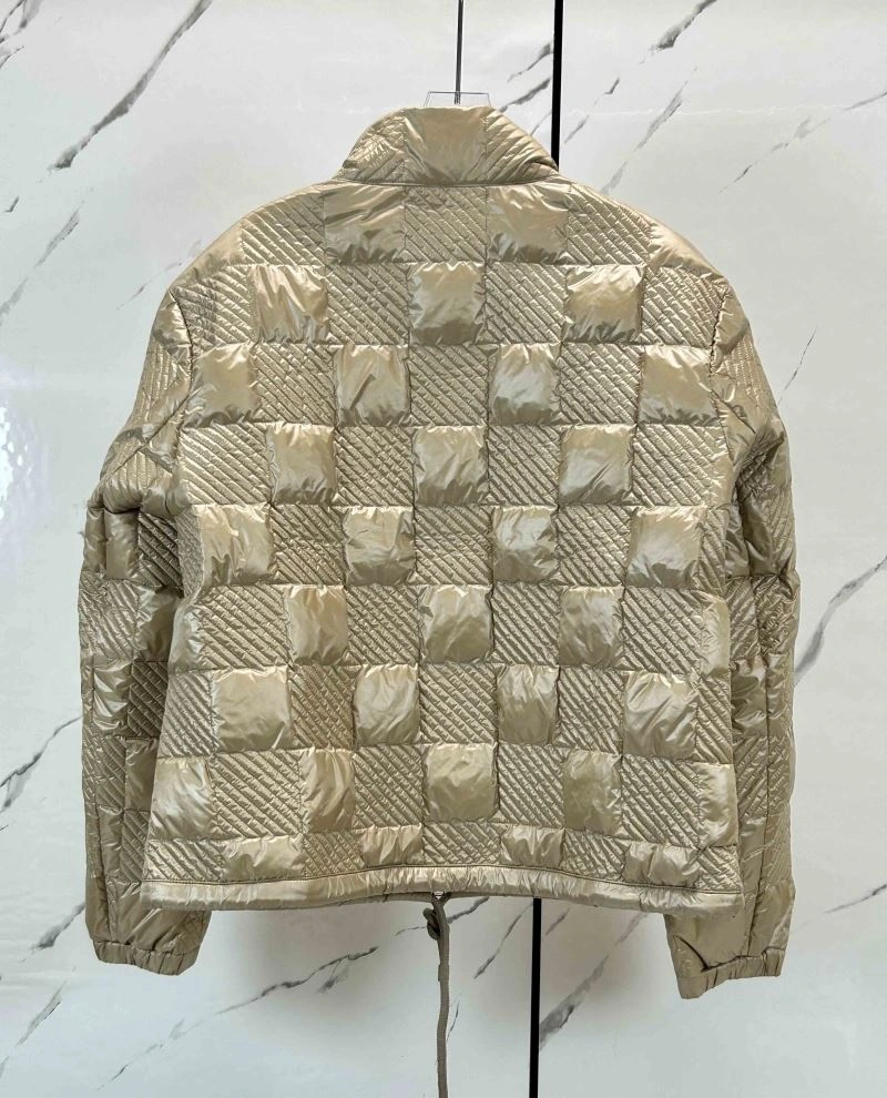 Fashionable Moncler Down Jackets 144569