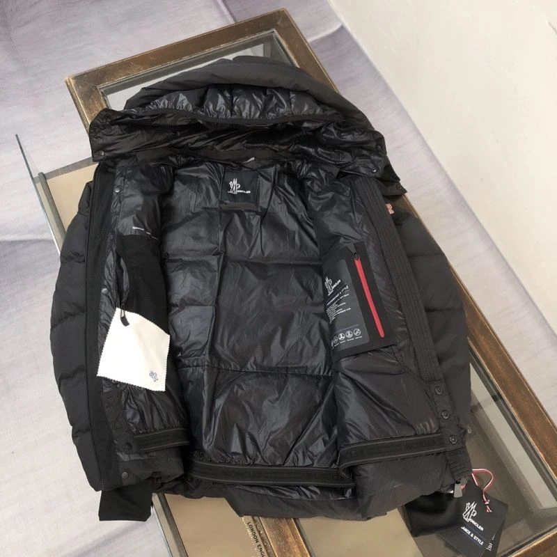 Moncler Down Jackets RelaxedFit 144561