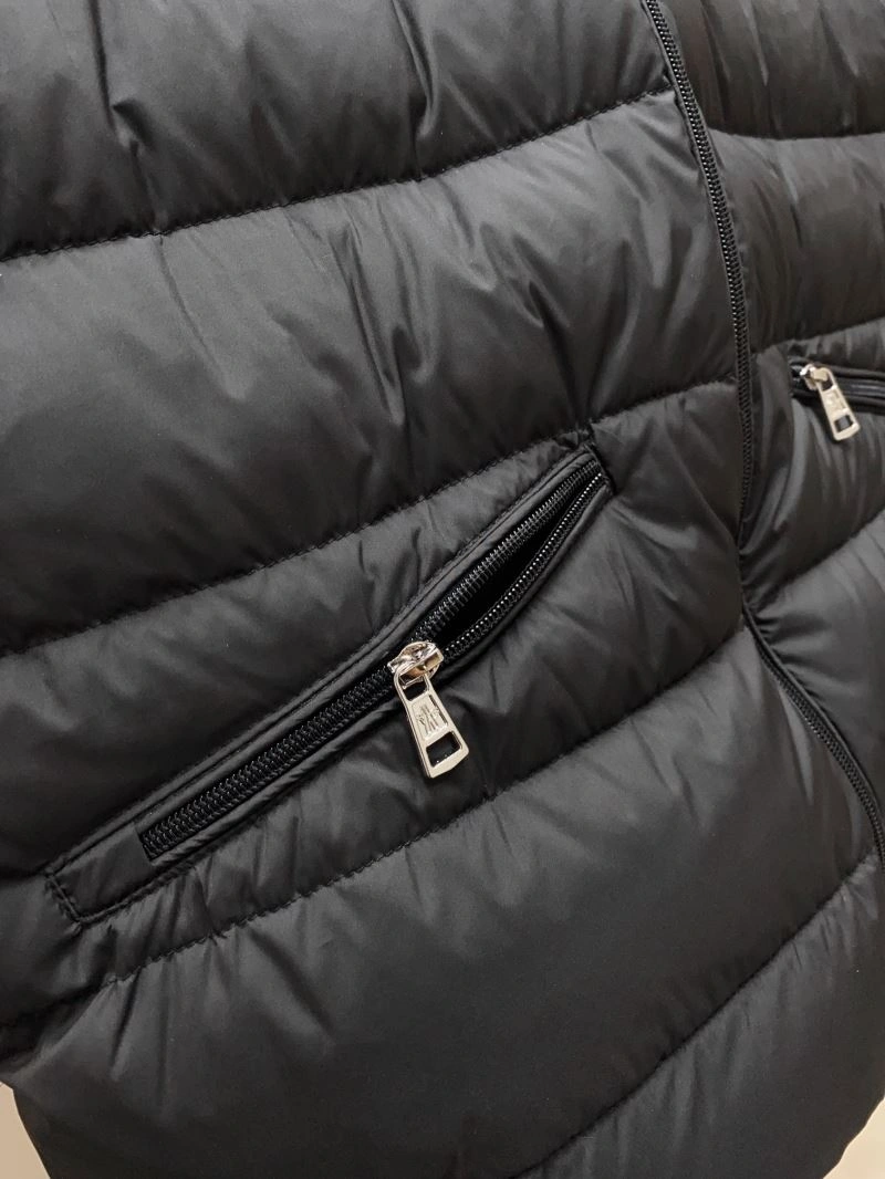 Stylish Moncler Down Jackets 144562