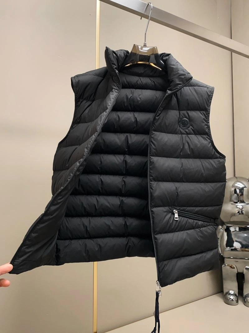 Stylish Moncler Down Jackets 144562