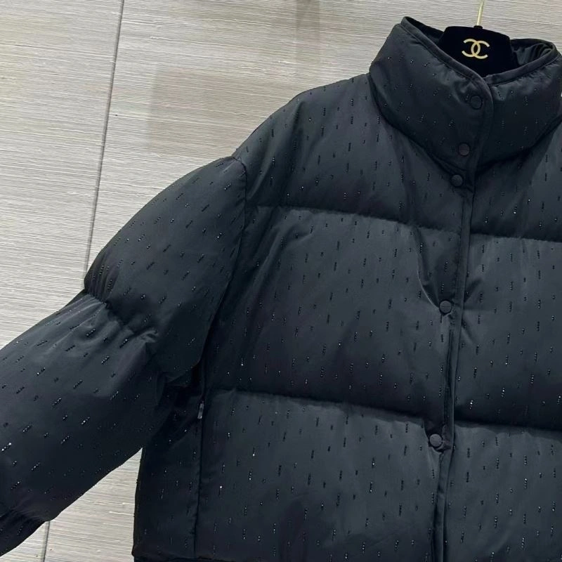 Seasonal Moncler Down Jackets 144564
