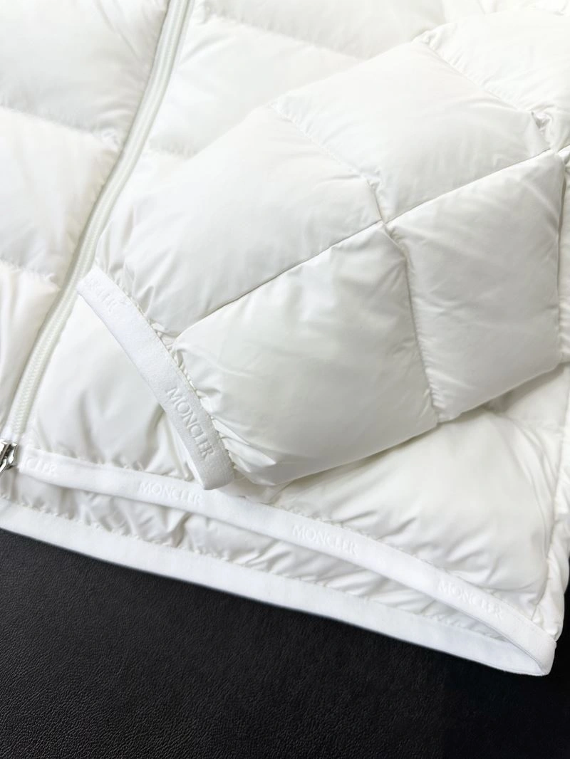 WrinkleFree Moncler Down Jackets 144578