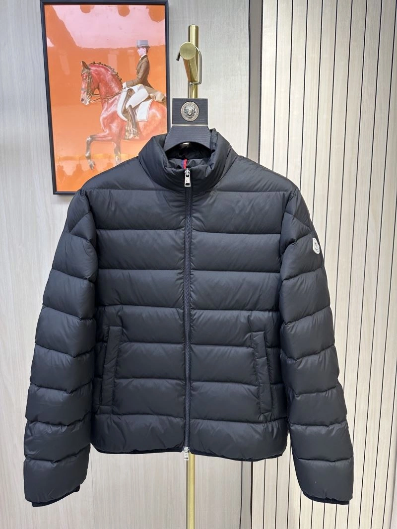 Soft Moncler Down Jackets 144547