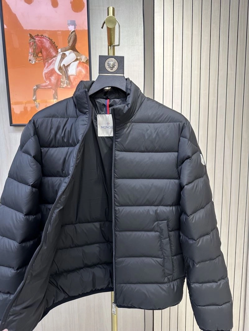 Soft Moncler Down Jackets 144547
