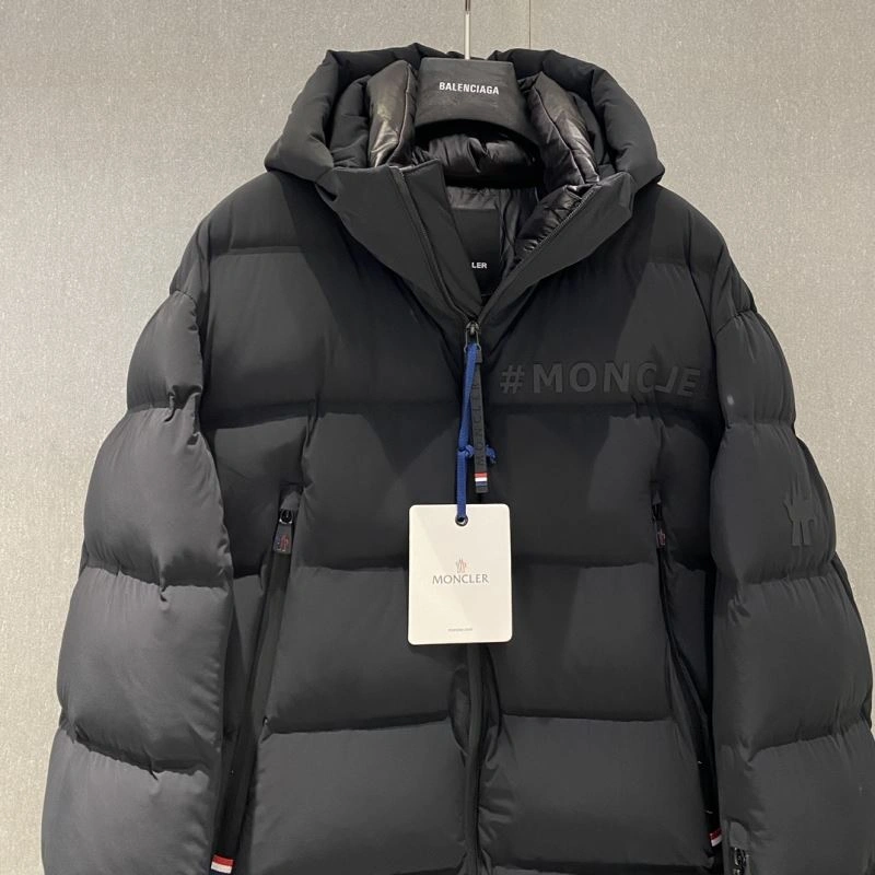 Refined Moncler Down Jackets 144560