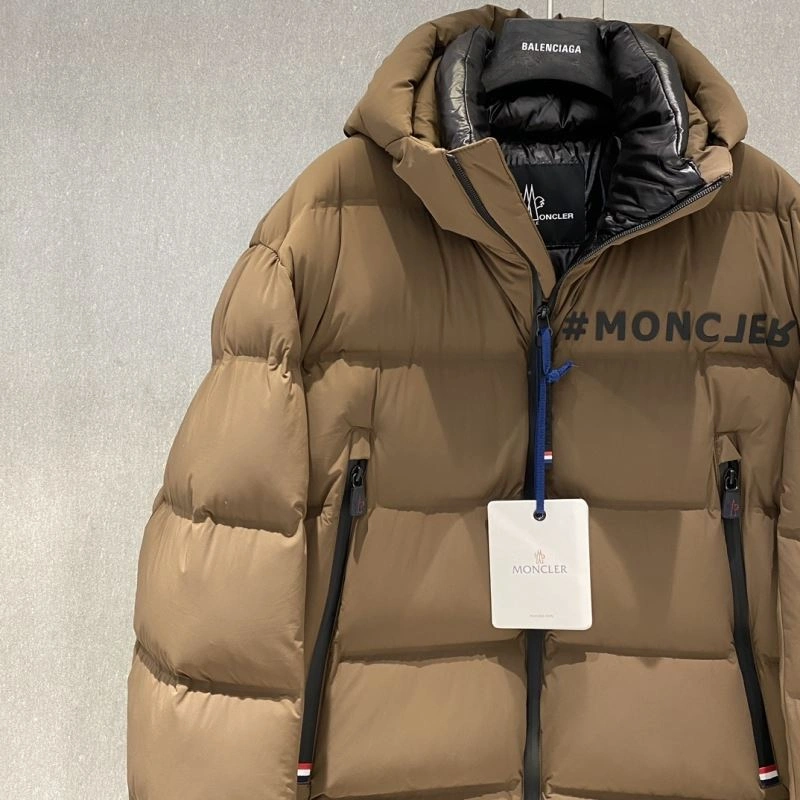 Trendsetting Moncler Down Jackets 144546