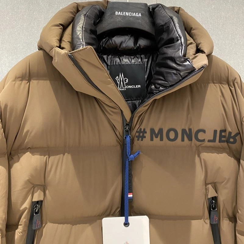 Trendsetting Moncler Down Jackets 144546