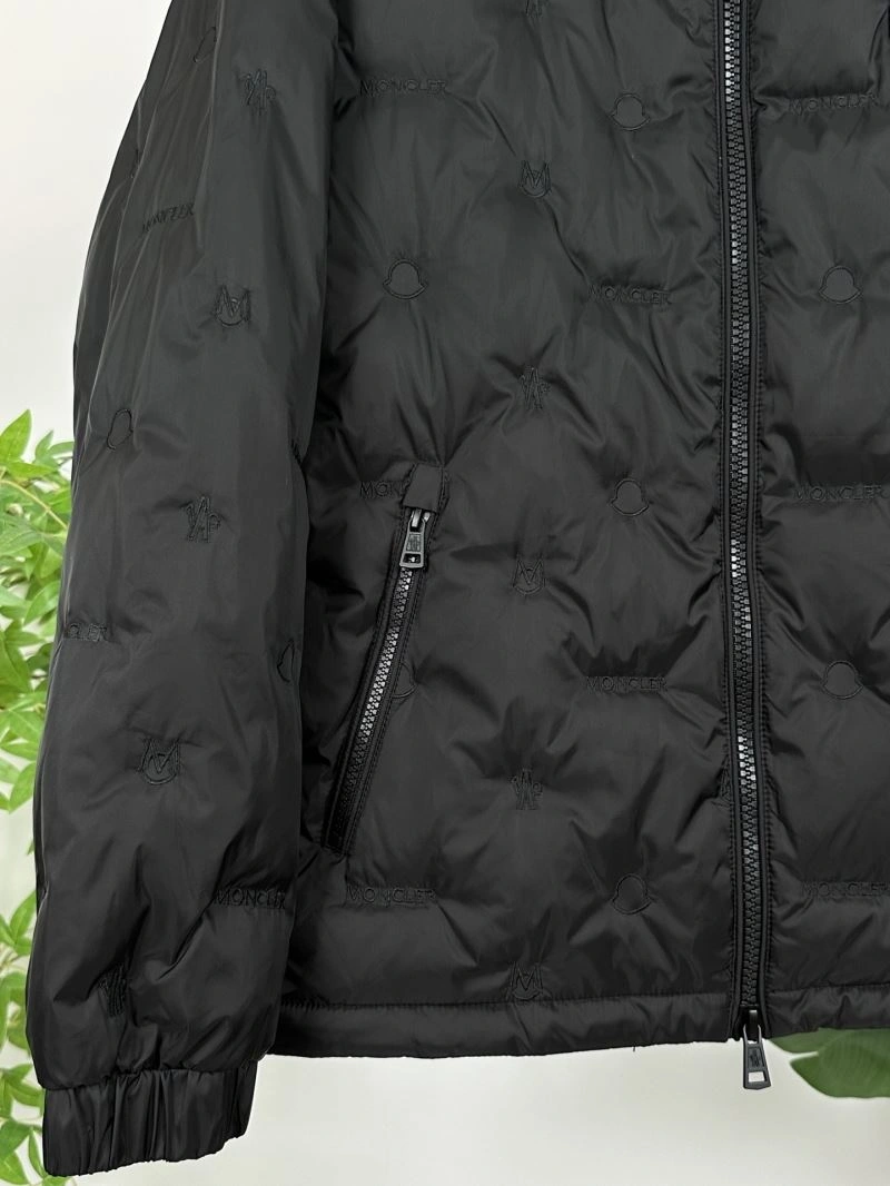 TechFriendly Moncler Down Jackets 144543
