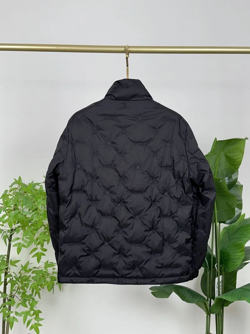TechFriendly Moncler Down Jackets 144543