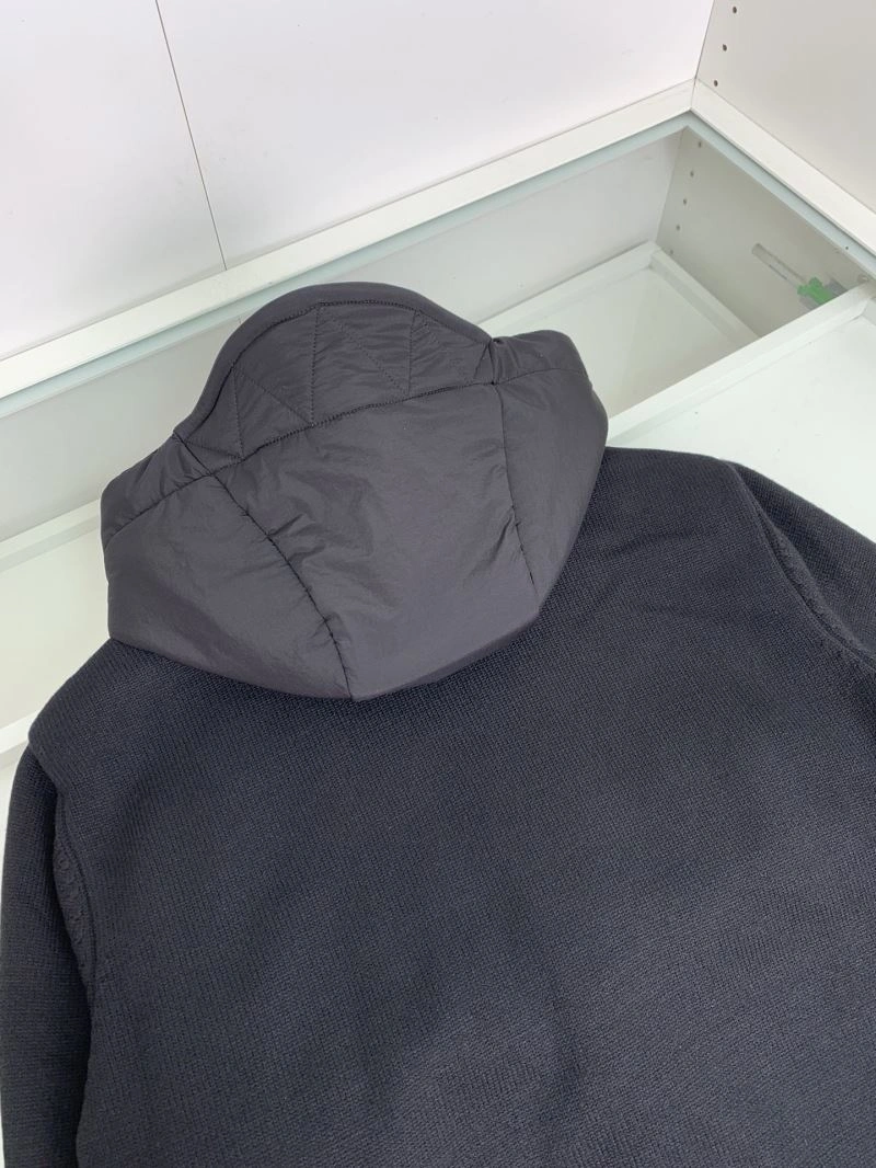 Moncler Down Jackets Compact 144545