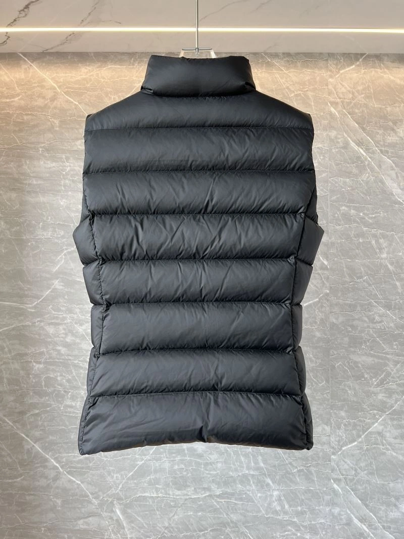 Unique Moncler Down Jackets 144540