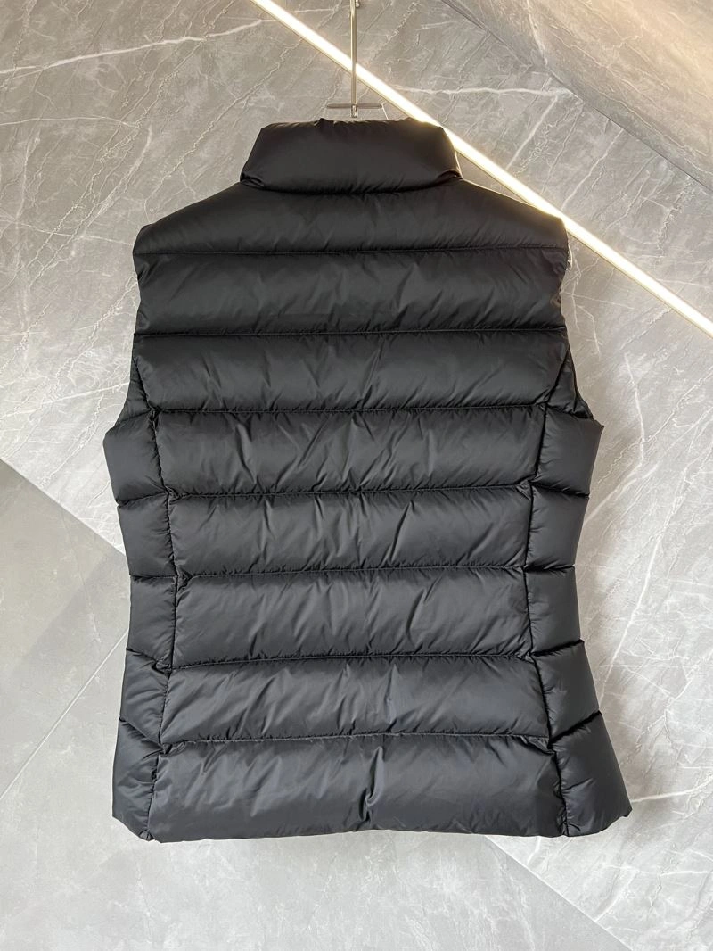 Unique Moncler Down Jackets 144540