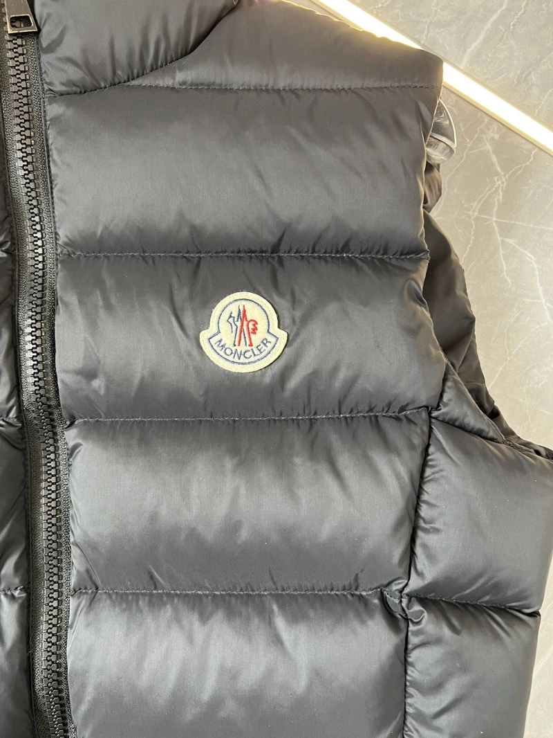 Unique Moncler Down Jackets 144540