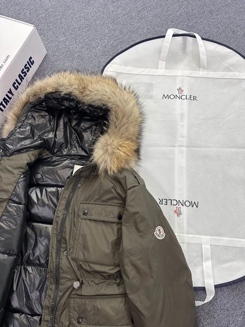 EasyMatch Moncler Down Jackets 144541