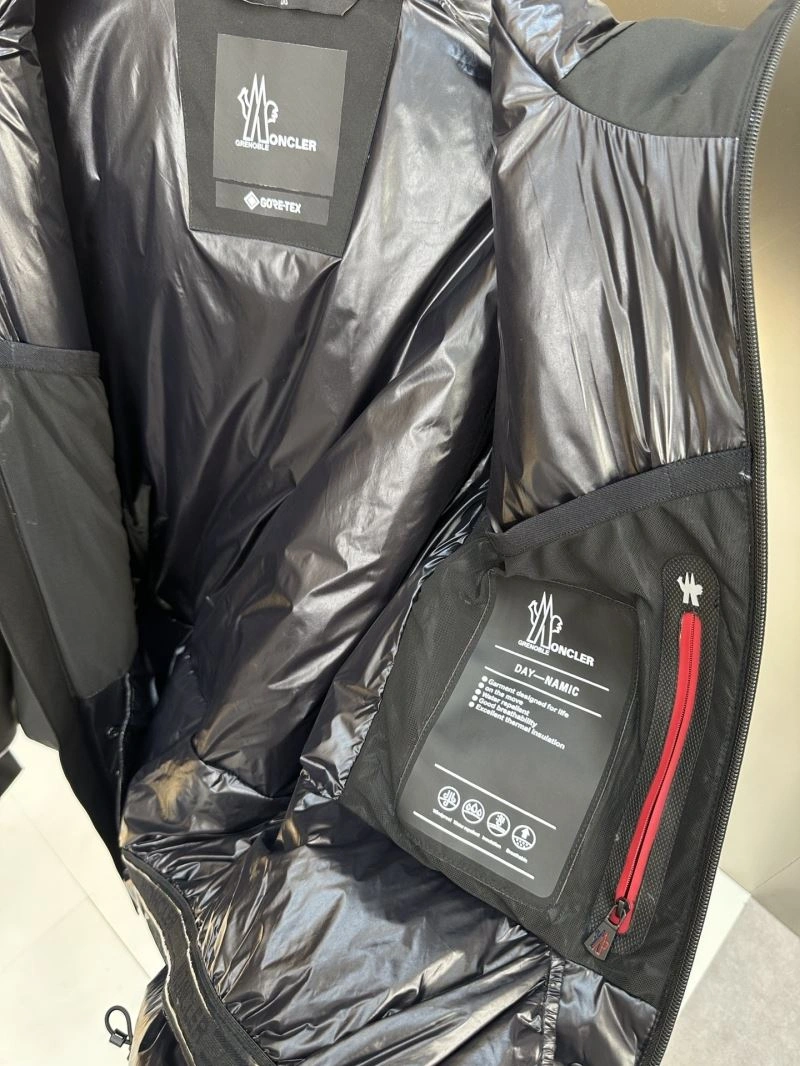HighQuality Moncler Down Jackets 144538