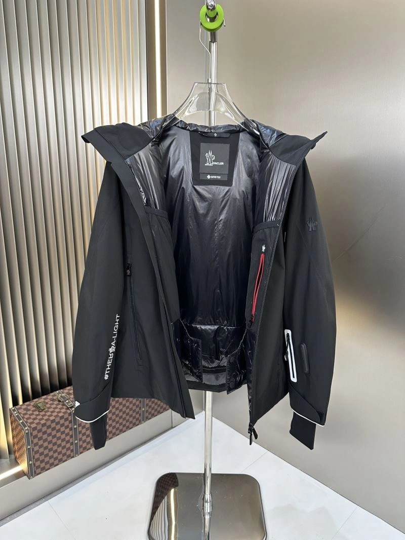 HighQuality Moncler Down Jackets 144538