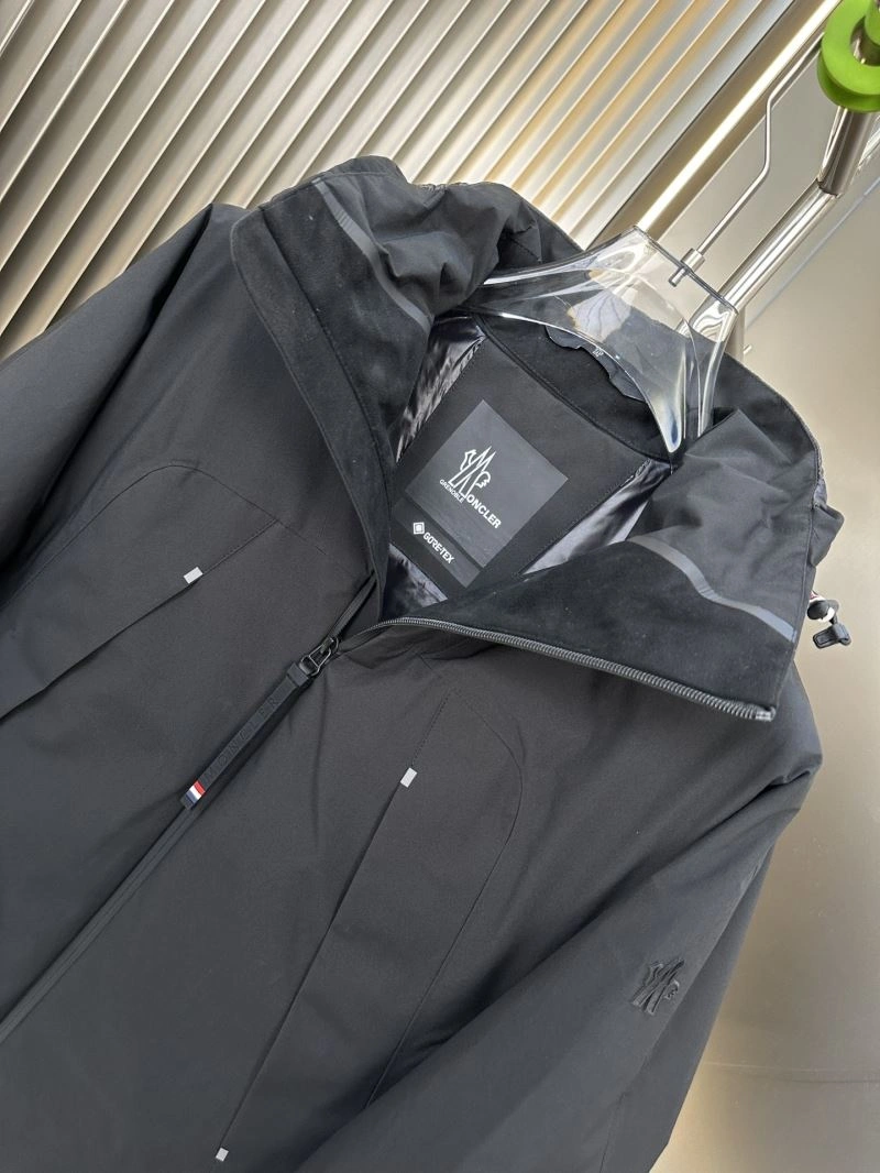 Sporty Moncler Down Jackets 144528