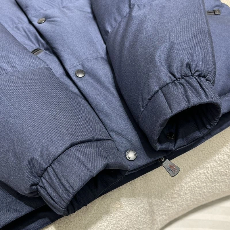 Moncler Down Jackets Effortless 144520