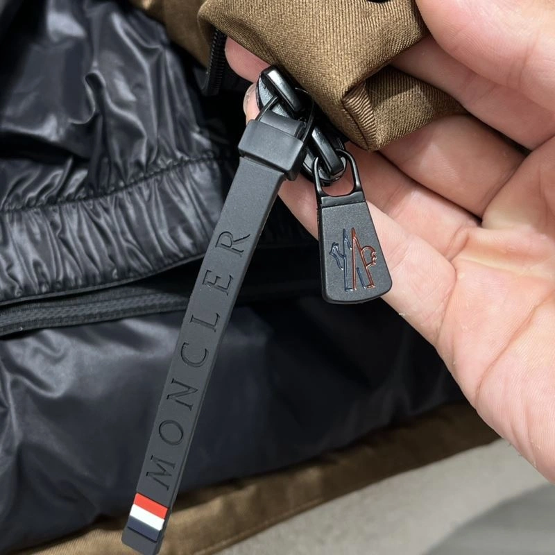 Moncler Down Jackets Soft 144517