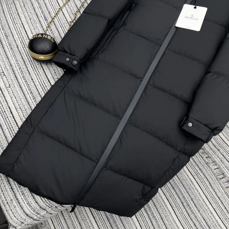 Moncler Down Jackets FlexibleFit 144530
