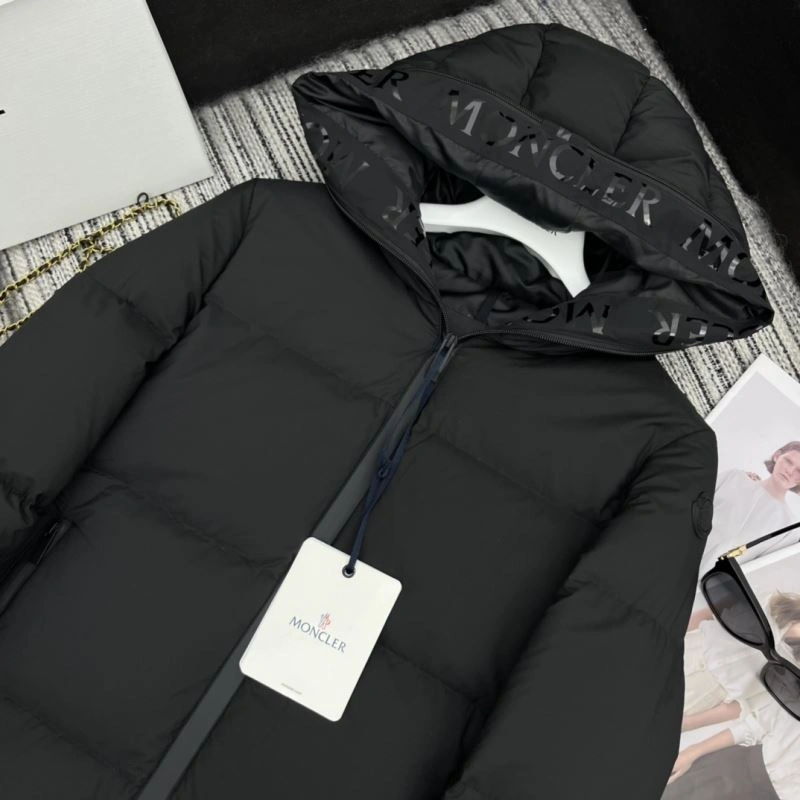 Moncler Down Jackets FlexibleFit 144530