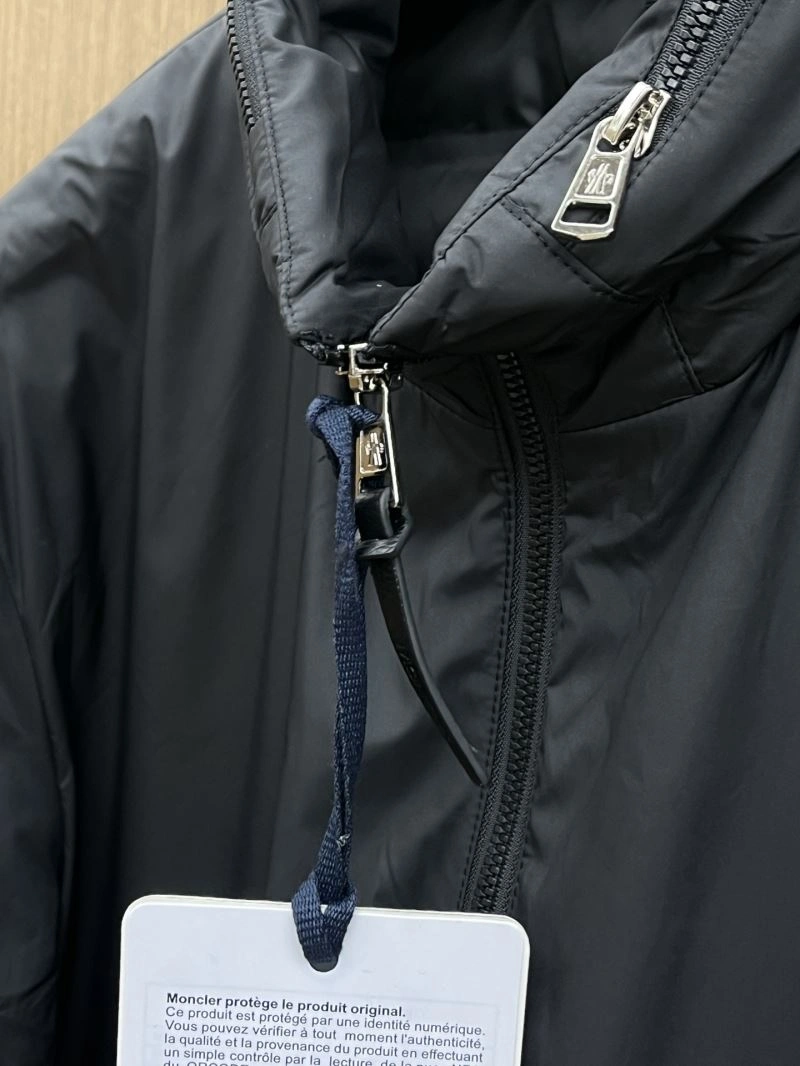 RelaxedFit Moncler Down Jackets 144534