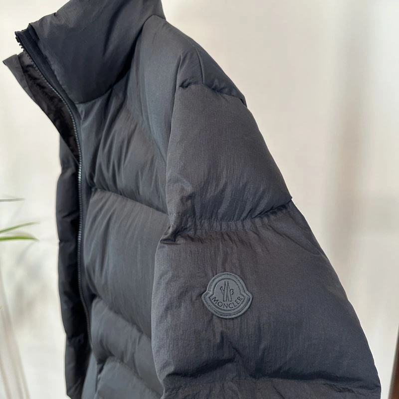 Flexible Moncler Down Jackets 144515