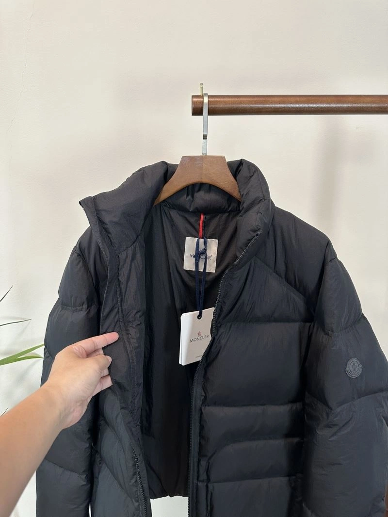 Flexible Moncler Down Jackets 144515