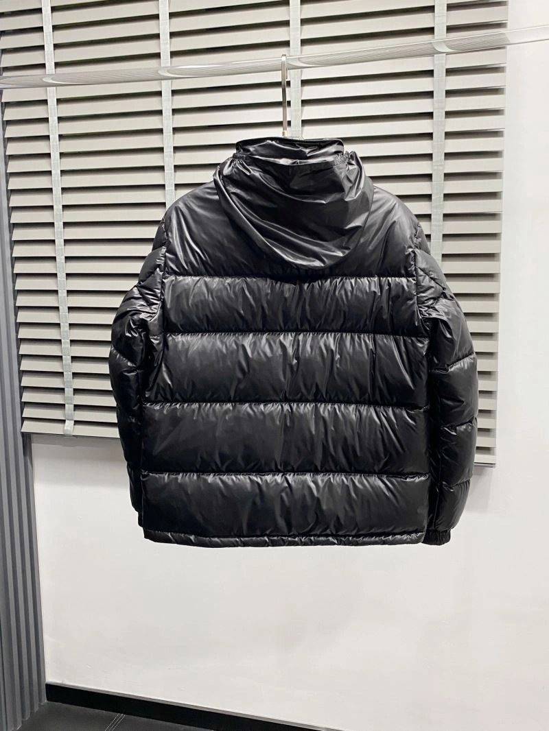 Moncler Down Jackets Attractive 144514