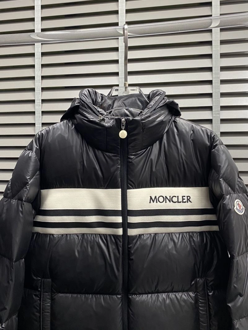 Moncler Down Jackets Attractive 144514