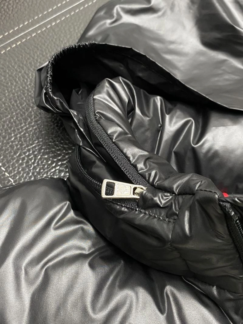 Moncler Down Jackets Attractive 144514