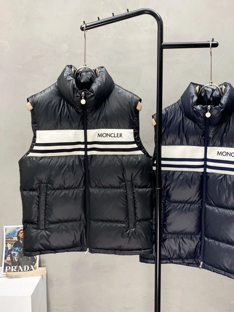 Moncler Down Jackets RelaxedFit 144510