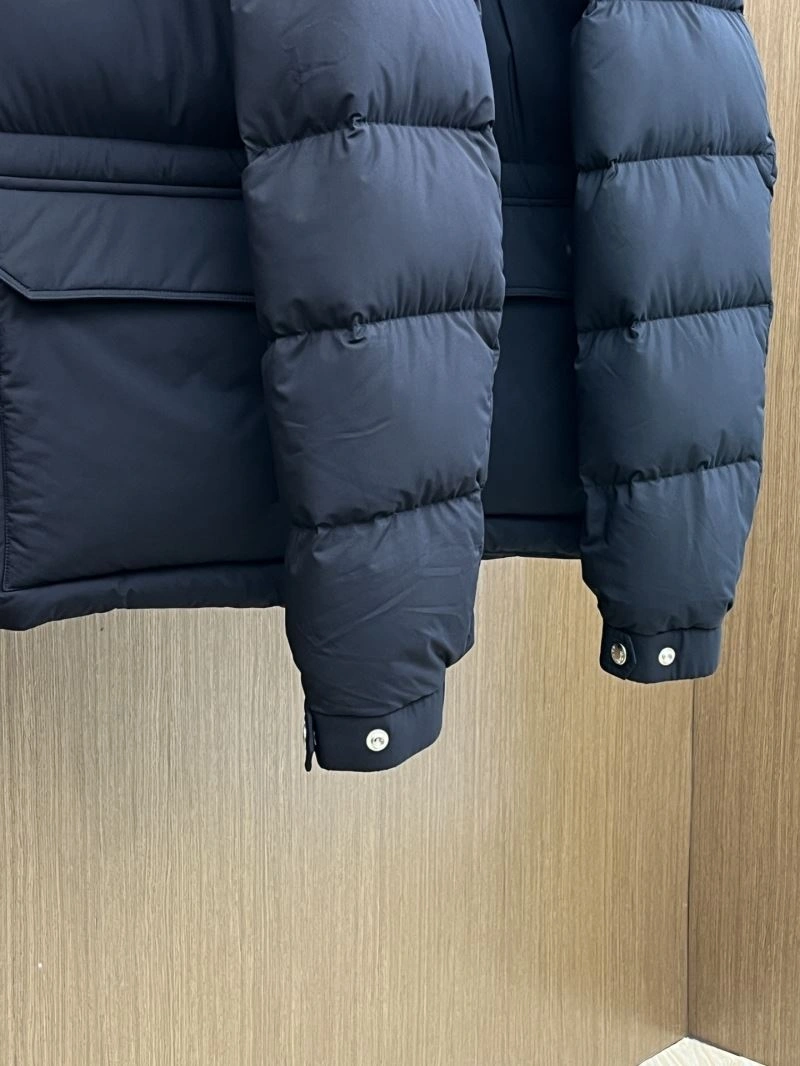 Comfortable Moncler Down Jackets 144507