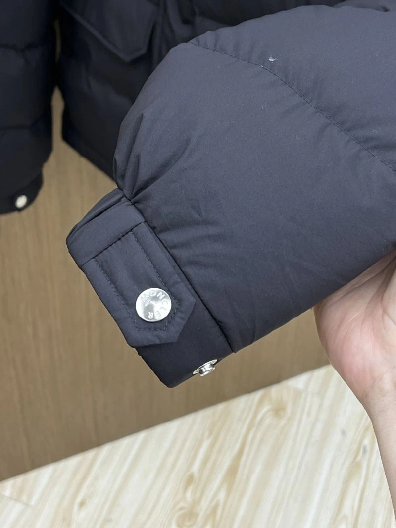 Comfortable Moncler Down Jackets 144507