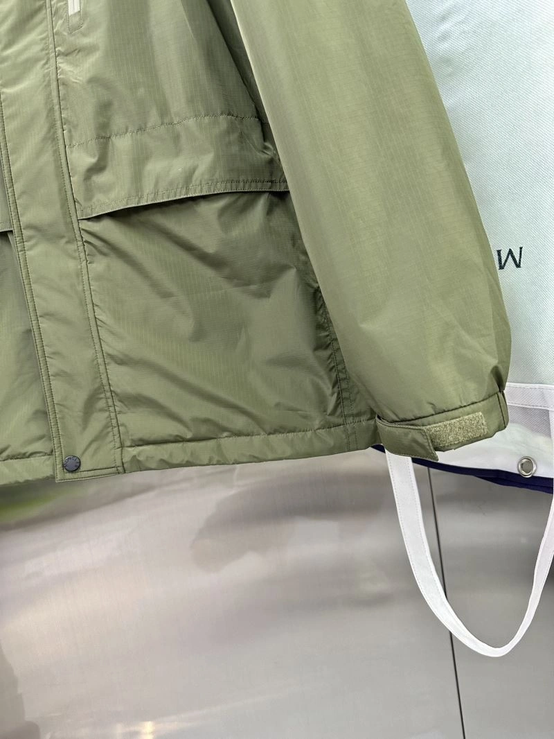 Stylish Moncler Down Jackets 144502