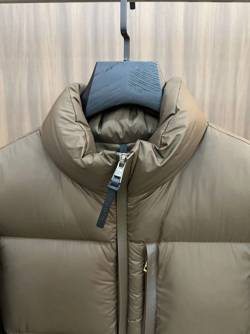 Moncler Down Jackets NewStyle 144497