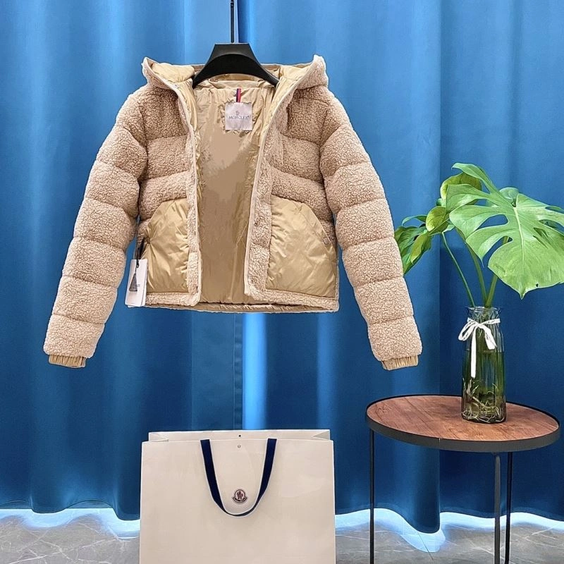 Seasonal Moncler Down Jackets 144498