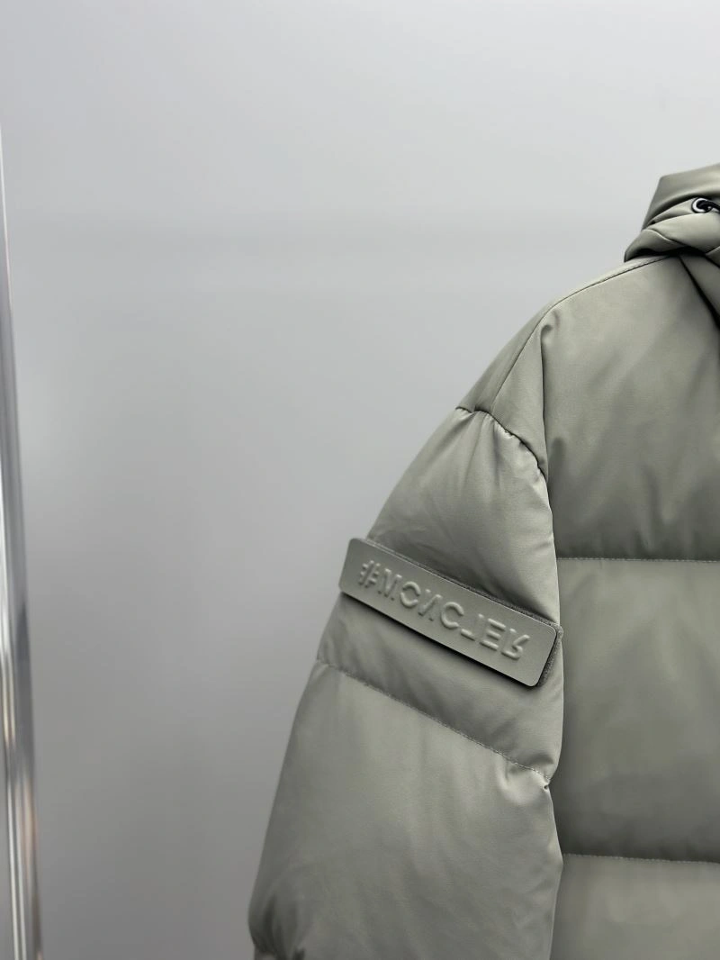 Moncler Down Jackets Unique 144494