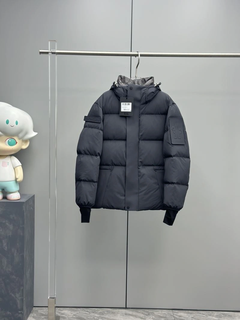 Moncler Down Jackets UrbanChic 144490